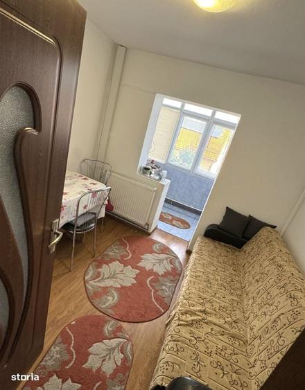 Apartament cu 2 camere decomandat în Valea Rosie