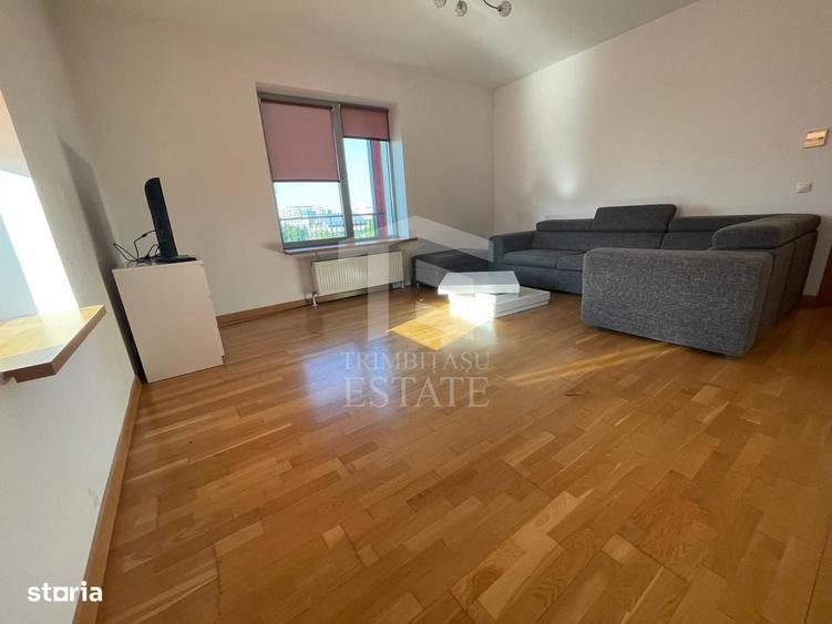 Apartament cu 3 camere în Splaiul Unirii