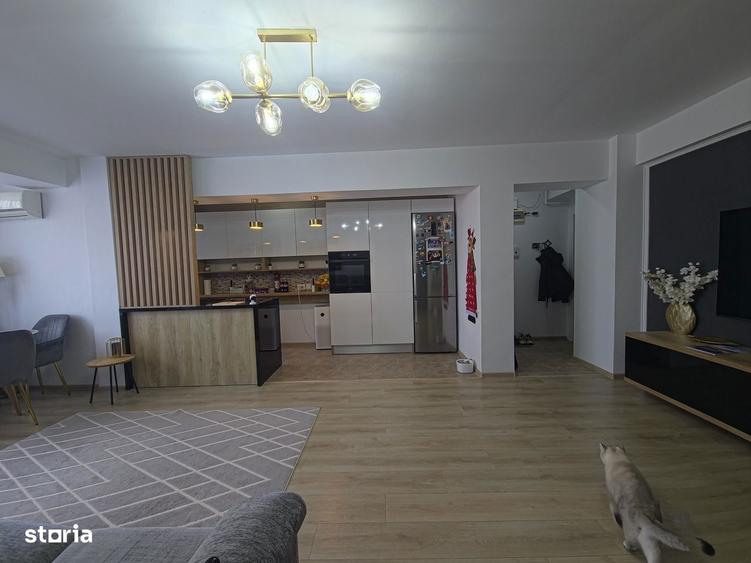 Apartament cu 3 camere, mobilat în Central
