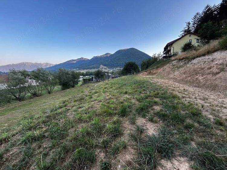 Teren de 1571 mp, în Central