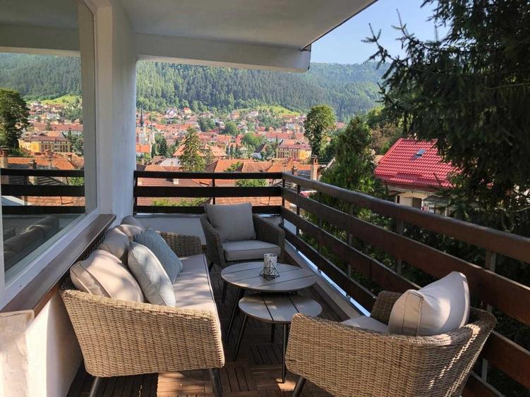 Apartament cu 4 camere în Central