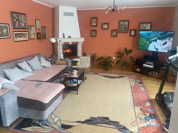 Casă cu Teren 800 Mp în Malu