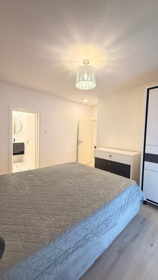 Duplex cu 3 camere cu Canalizare în Central