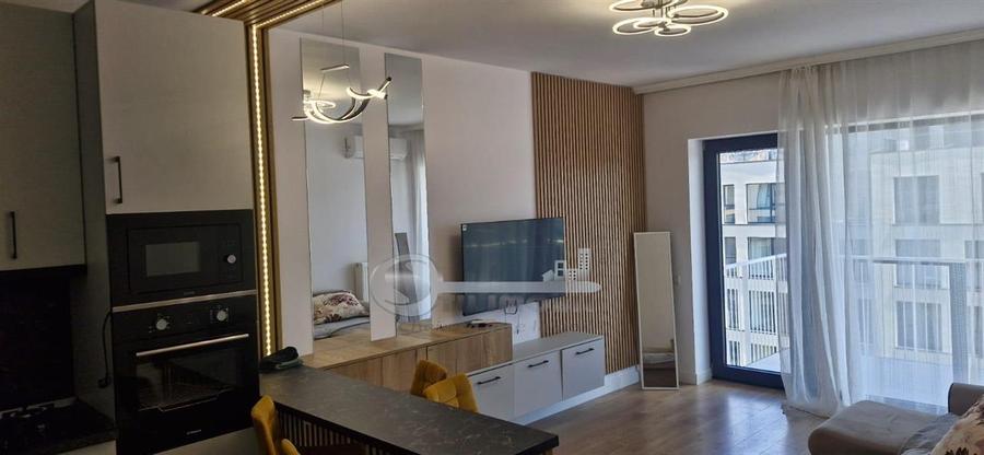 Apartament cu 2 camere semidecomandat în Tudor Vladimirescu