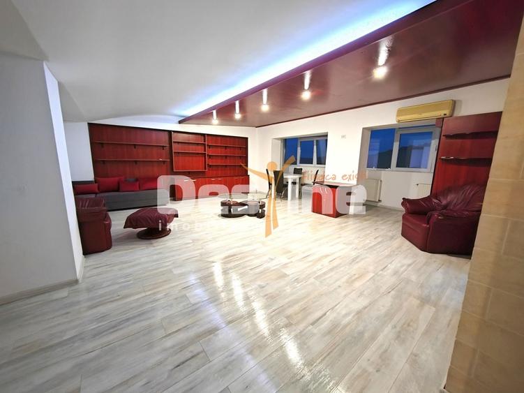 Apartament cu 2 camere decomandat în Nicolina
