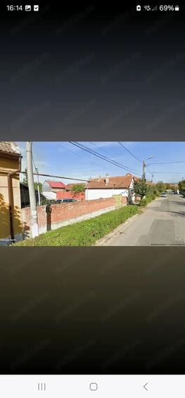 Teren de 1700 mp, în Central