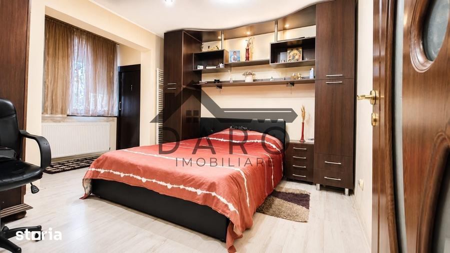 DE VANZARE APARTAMENT CU 3 CAMERE PE STR. MUNCII CARTIERUL TUDOR ET. 3 - 4