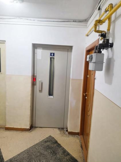 Apartament cu 3 camere decomandat în Inel II