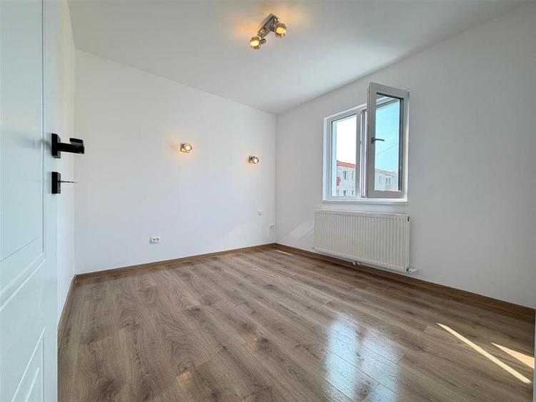 Apartament cu 2 camere semidecomandat în Blumăna