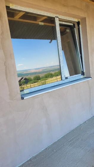 Casă cu 2 camere cu Teren 650 Mp în Chicerea