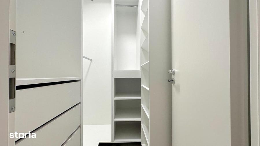 Apartament cu 3 camere decomandat în Bartolomeu