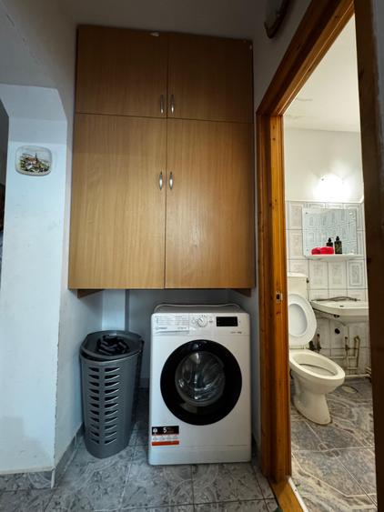 Apartament cu 3 camere decomandat în Tătărași