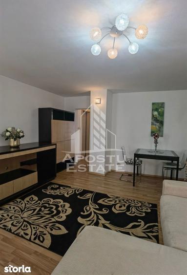 Apartament cu 3 camere semidecomandat, mobilat în Steaua