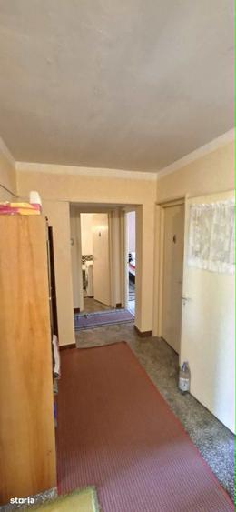 Apartament cu 3 camere decomandat în Orașul Vechi