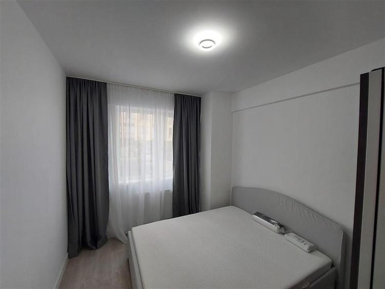 Apartament cu 2 camere decomandat în Serele Vișoianu