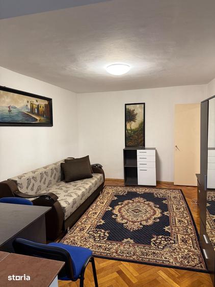 Garsonieră decomandată în Complex Studențesc