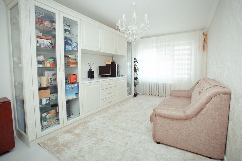 Apartament cu 3 camere decomandat în Blumăna