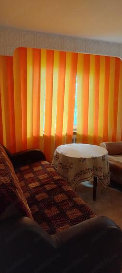 Apartament cu 3 camere decomandat în Vest