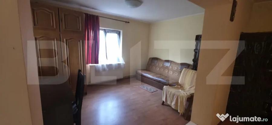 Casă cu 3 camere cu Teren 400 Mp în Central