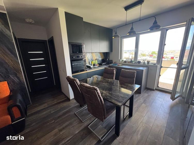 Apartament cu 2 camere, mobilat în Lupeni