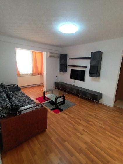 Inchiriez apartament 2 camere brasov zona linistita - 2
