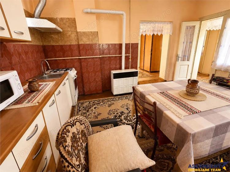 Casa cu farmec autentic, anexe, 1.100 mp teren roditor, Saulia, Mures - 5