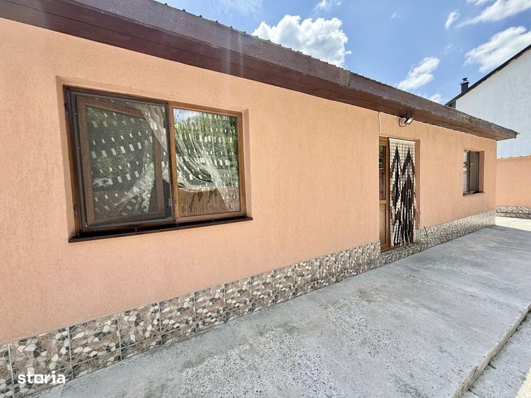 Casă cu 3 camere cu Teren 300 Mp în Chercea