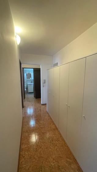 Apartament cu 2 camere decomandat în Drumul Taberei