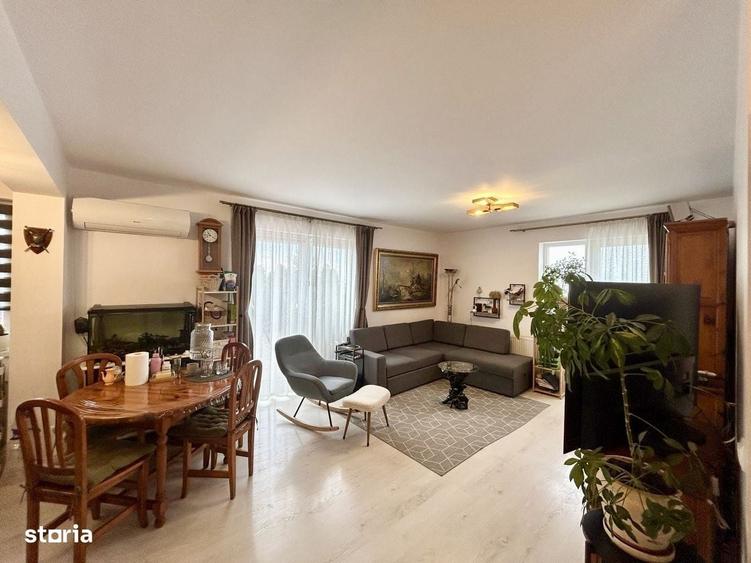 Apartament cu 3 camere decomandat în Piața Cluj