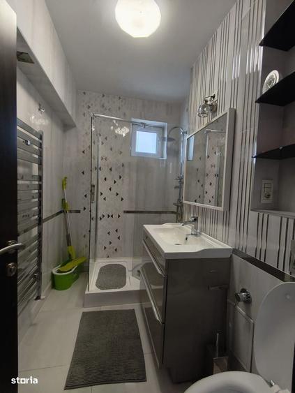 Apartament cu 2 camere decomandat în Semicentral
