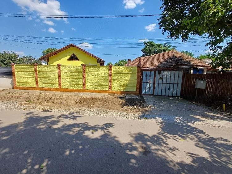 Casă cu 5 camere cu Teren 327 Mp în Central