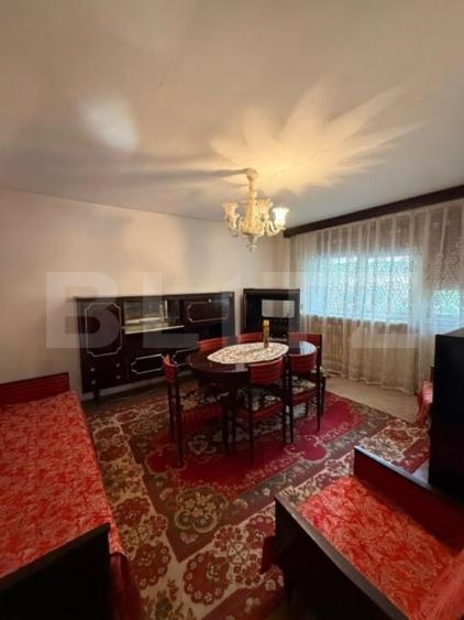 Apartament cu 3 camere decomandat, mobilat în Debarcader