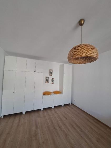 Apartament cu 2 camere decomandat în Lujerului