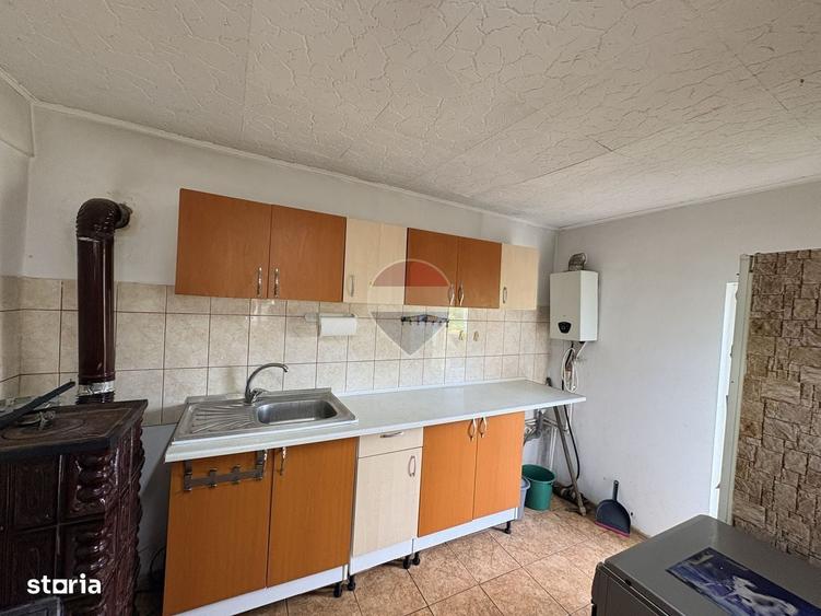 Casă cu 2 camere în Ciocănești