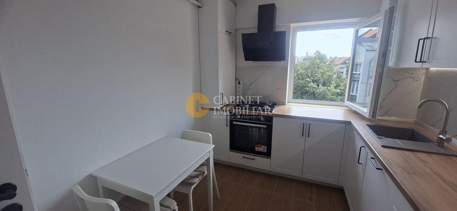 Ultracentral – Apartament 3 Camere Decomandat "La Cheie", Renovat 2025 - 9