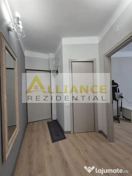 Apartament cu 2 camere decomandat în Universitate