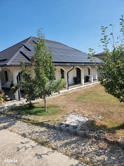 Casă cu 3 camere cu Teren 707 Mp în Mărăcineni