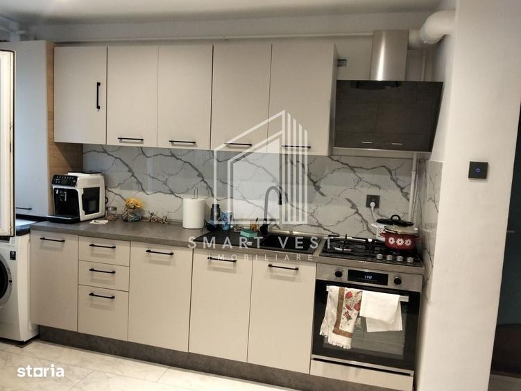 Apartament cu 3 camere în Micro 16