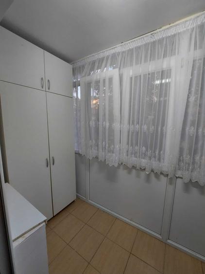 Apartament cu 2 camere nedecomandat în Micro 14