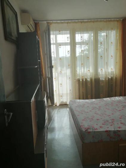 Apartament cu 3 camere decomandat în Drumul Taberei
