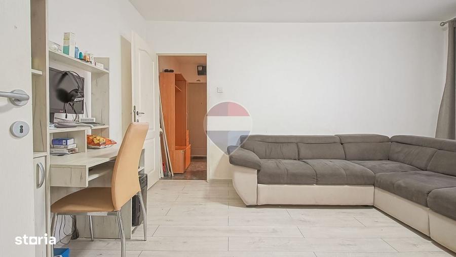 Apartament cu 2 camere semidecomandat în Noua