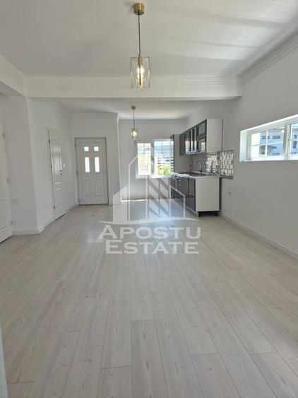 Duplex cu 4 camere cu Canalizare în Moșnița Nouă