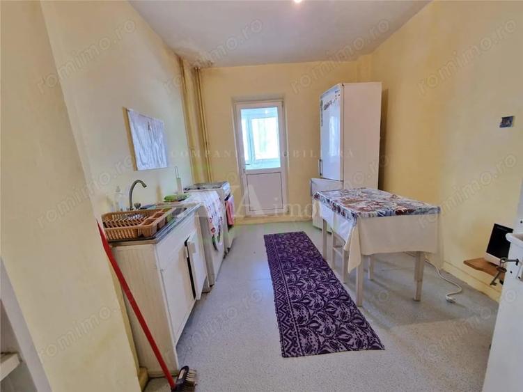Apartament cu 4 camere decomandat în Bistrița Lac