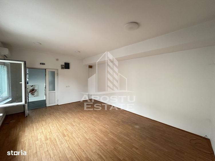 Spatiu birouri 24 mp de inchiriat, zona Andrei Saguna. - 1