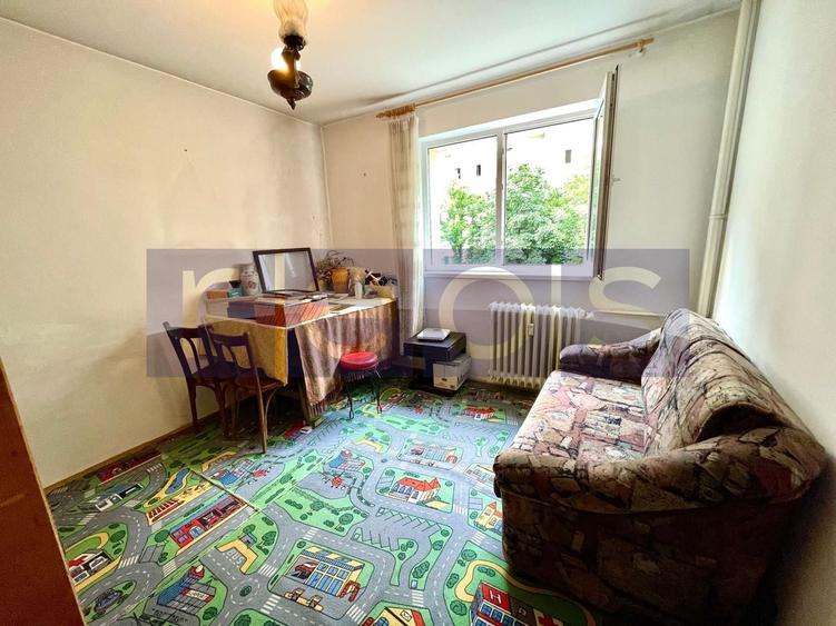 Apartament cu 3 camere semidecomandat, mobilat în Câmpia Libertății