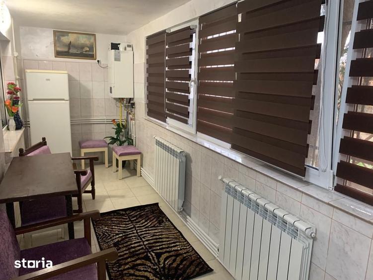 Apartament cu 3 camere decomandat în Tomis III