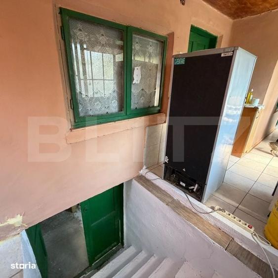 Casă cu 3 camere cu Teren 1700 Mp în Central