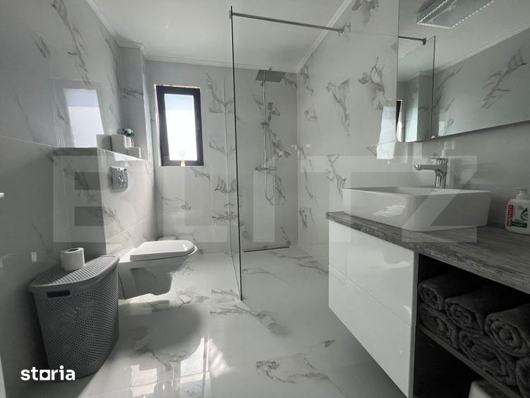 Casă cu 5 camere cu Teren 604 Mp în Răzvad