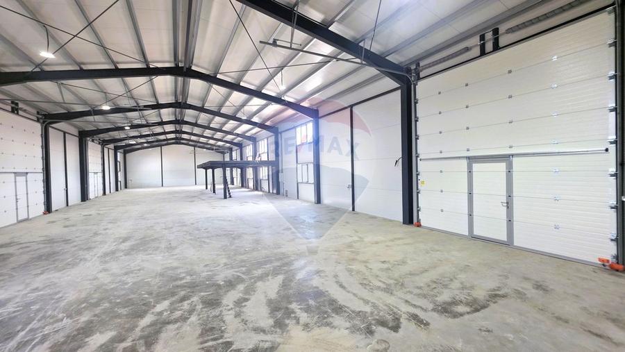 Spațiu industrial, de 580 mp, în Exterior Nord