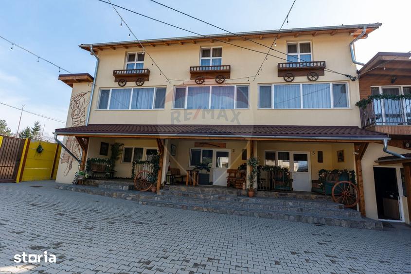 Spațiu comercial, de 1,000 mp, în Central